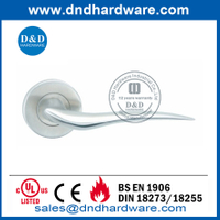 SS304 المعاصر الممر التجاري Solid Door Lever-DDSH003